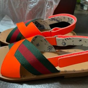 kids gucci sandals
